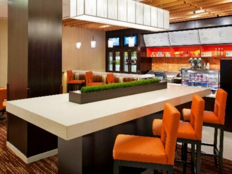 Фото Courtyard by Marriott New York Manhattan/SoHo