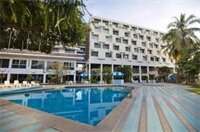 Фото Charoen Hotel