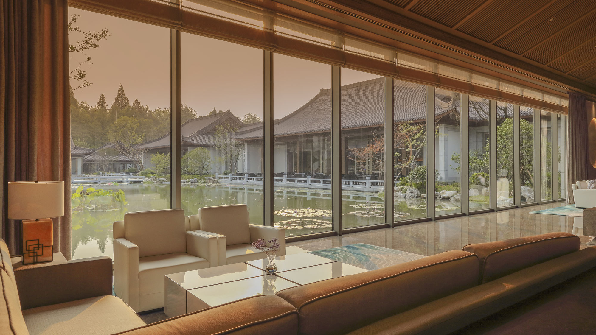 Фото West Lake State Guest House