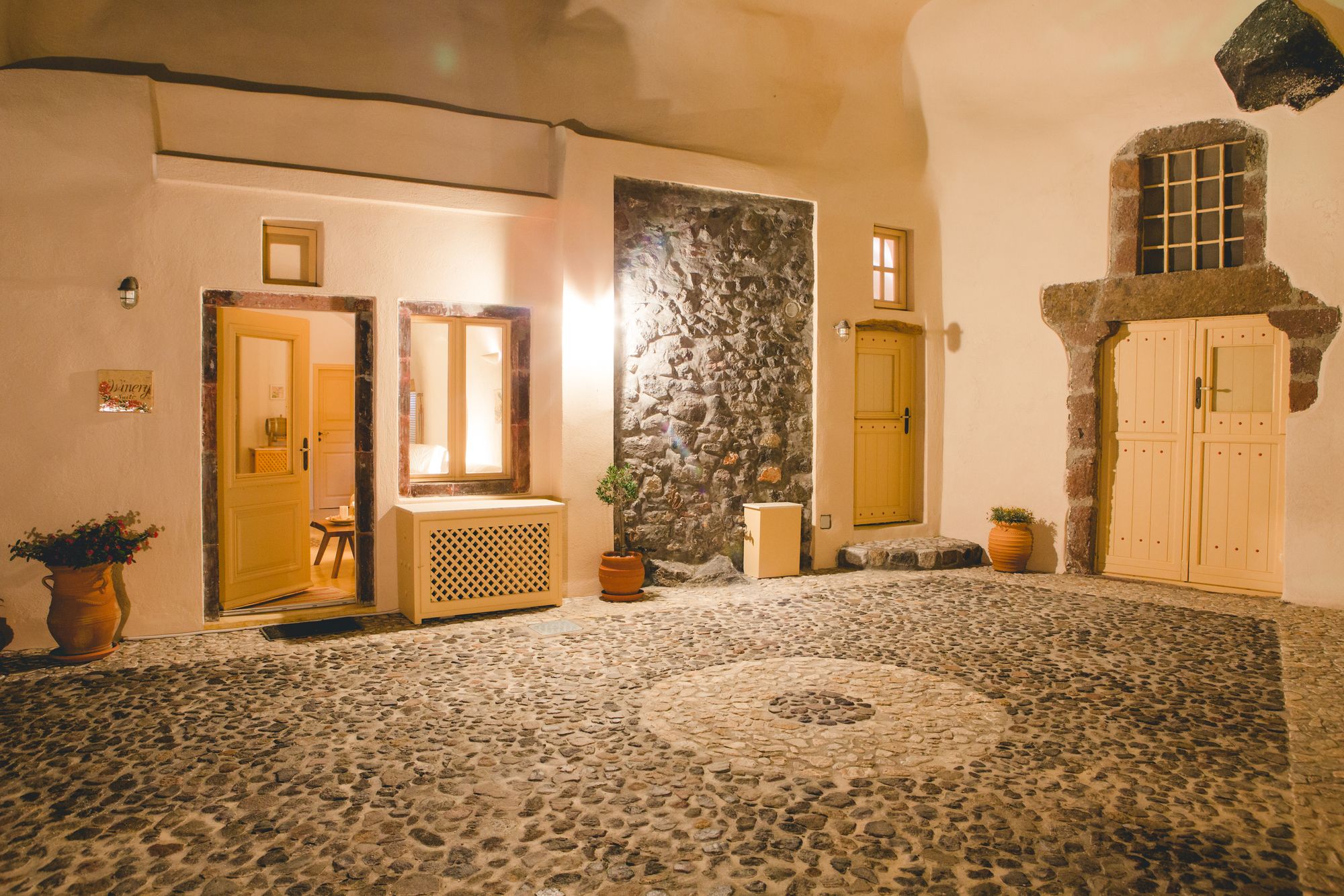 Фото Flora's House