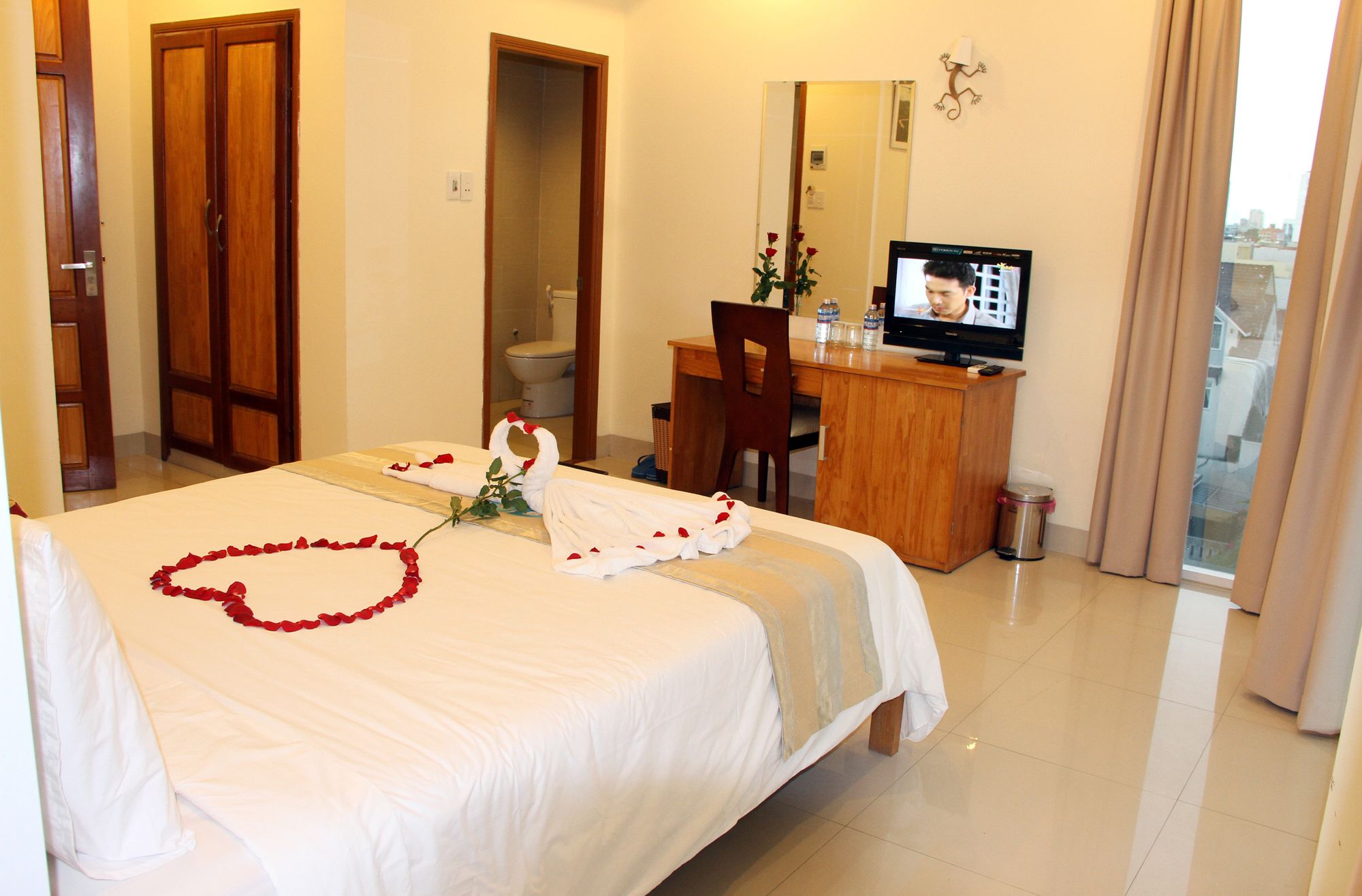 Фото Blue Beach Hotel