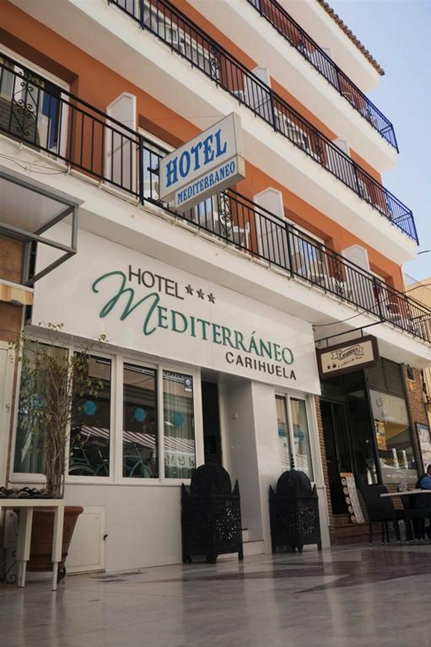 Фото Hotel Mediterráneo Carihuela