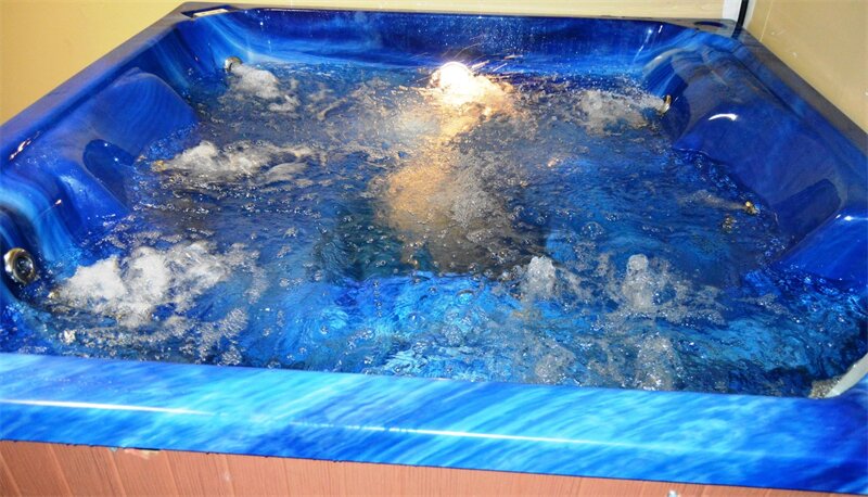 Фото Hollow Inn and Motel