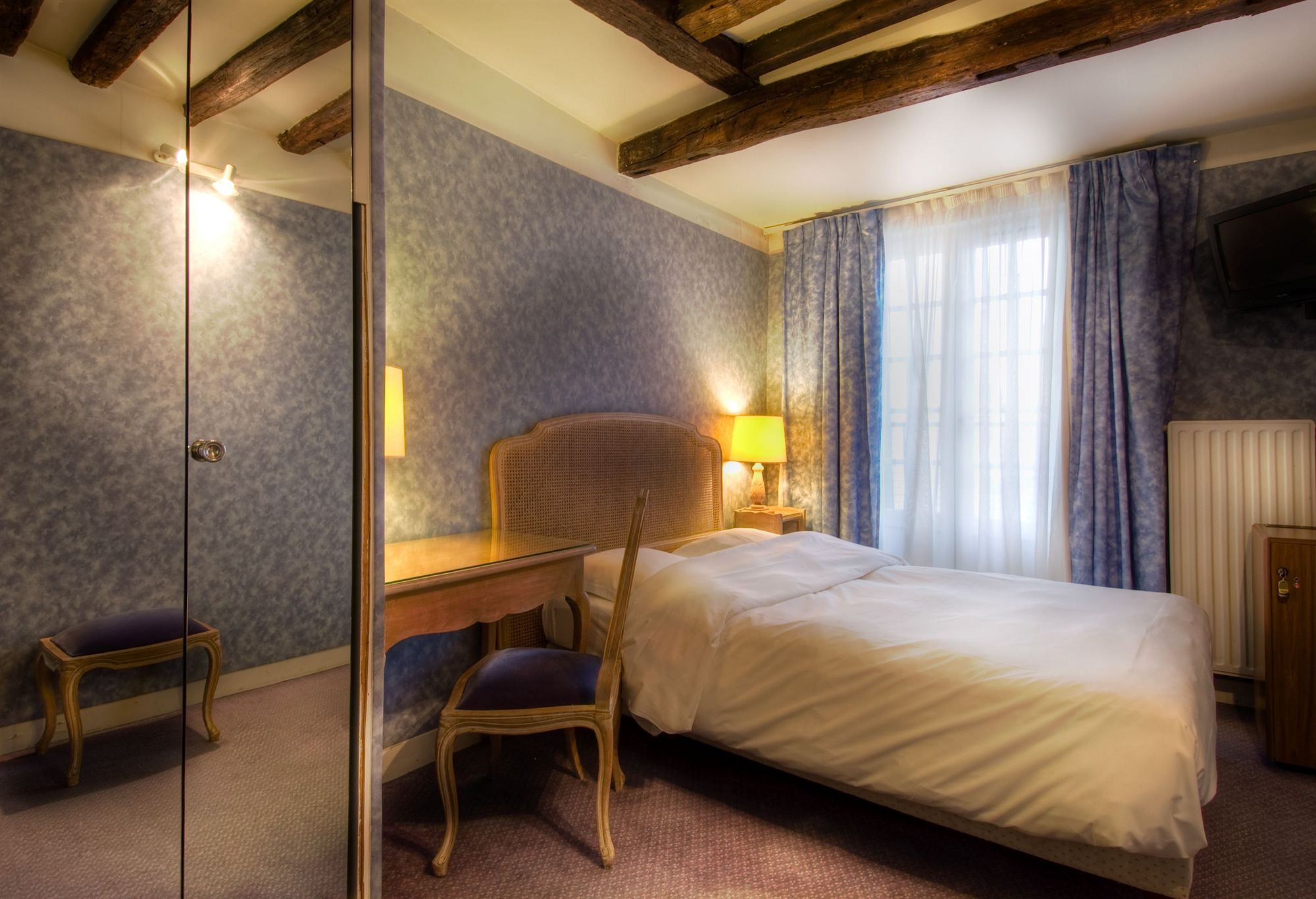 Фото Hôtel Baudelaire Opéra