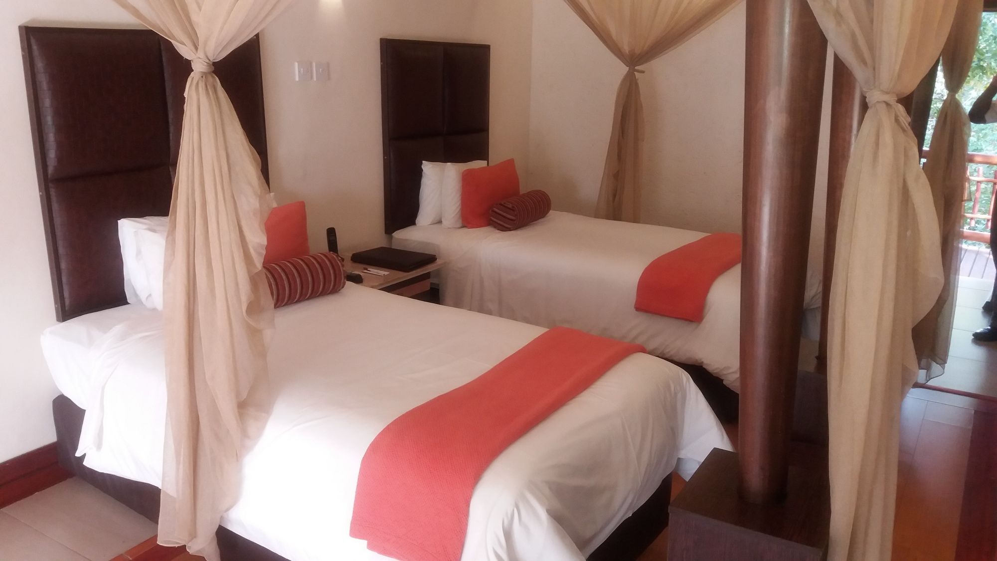 Фото Cresta Mowana Safari Resort & SPA