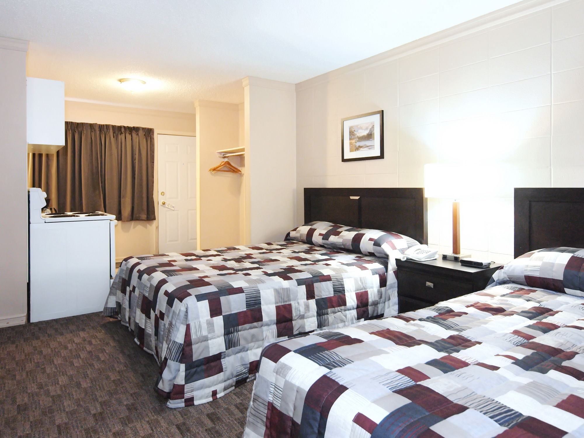 Фото Canadian Motor Inn