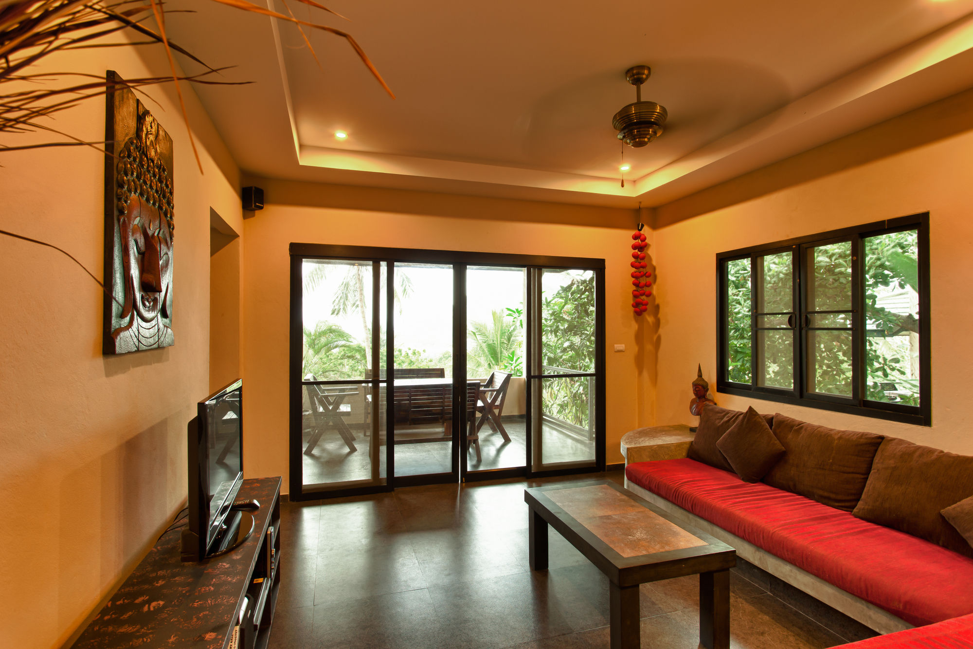 Фото Koh Tao Heights Apartments