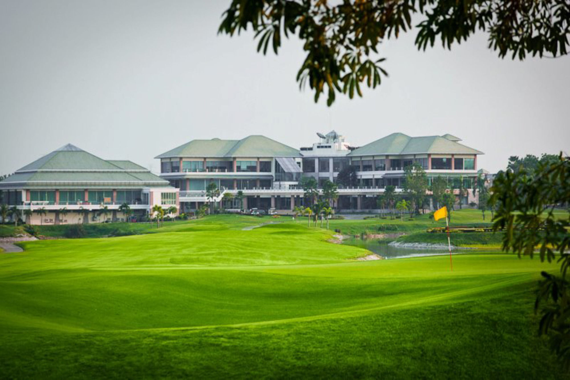 Фото Pattana Sports Resort