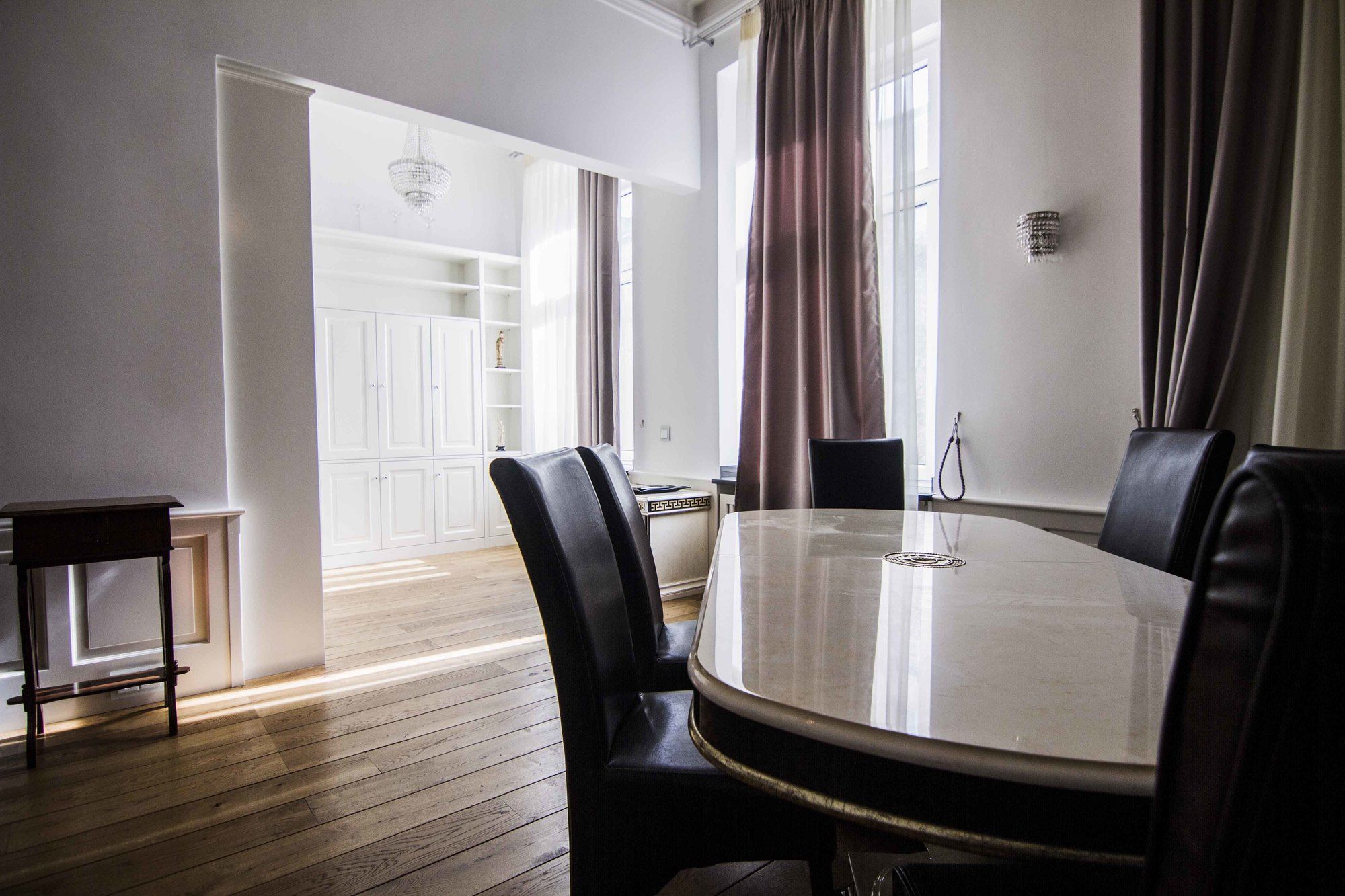 Фото Helvetia Suites