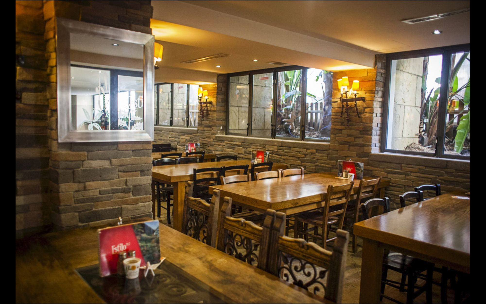 Фото Tropicana Hotel