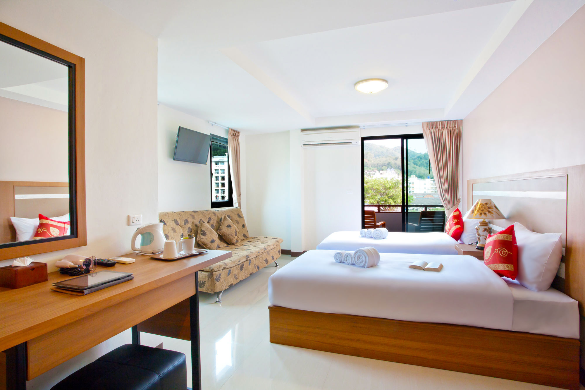 Фото отеля 3