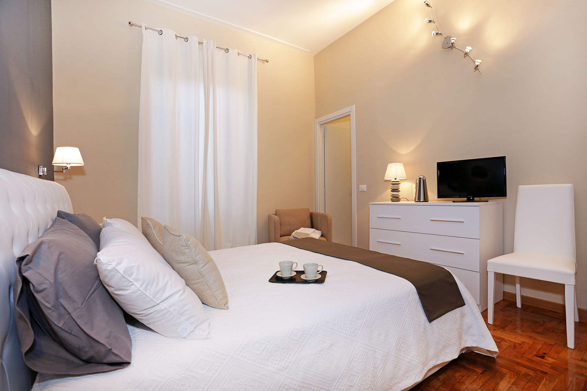 Фото San Vito Suites