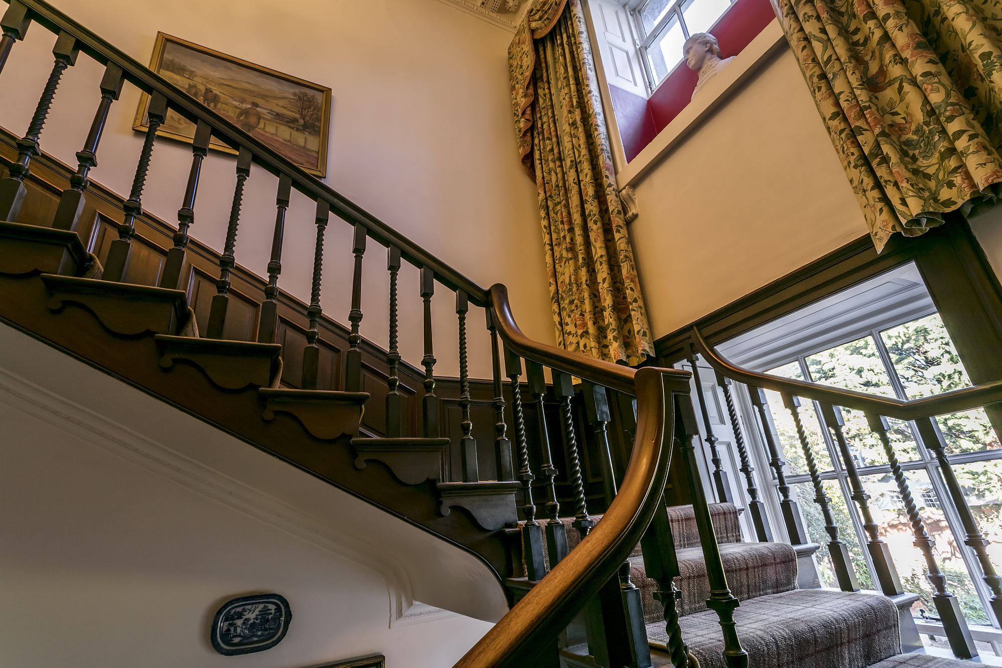 Фото Ednam House Hotel