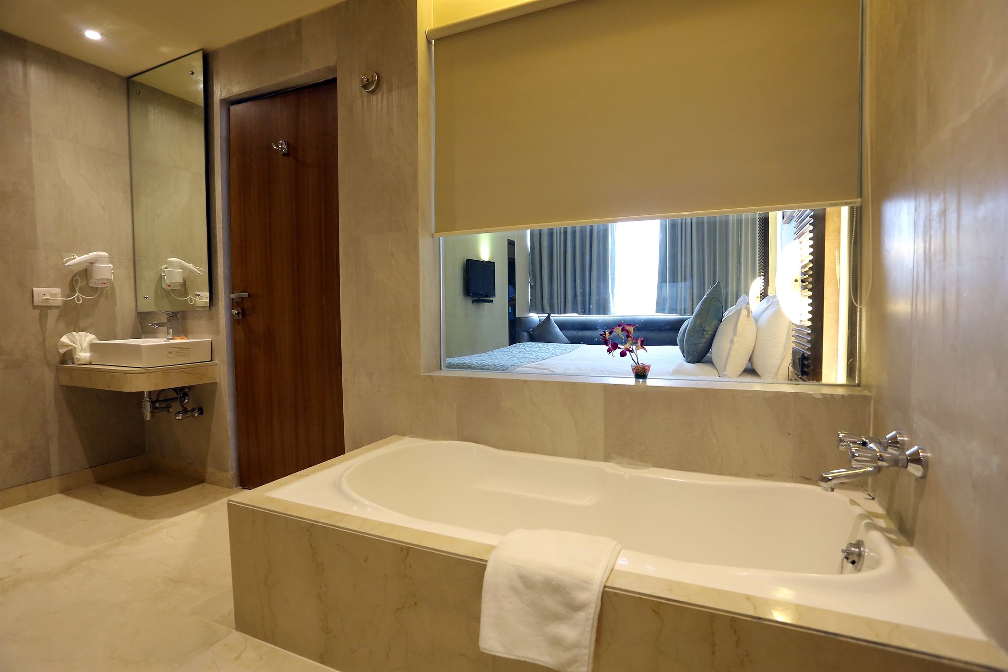 Фото Regenta Orko's Kolkata