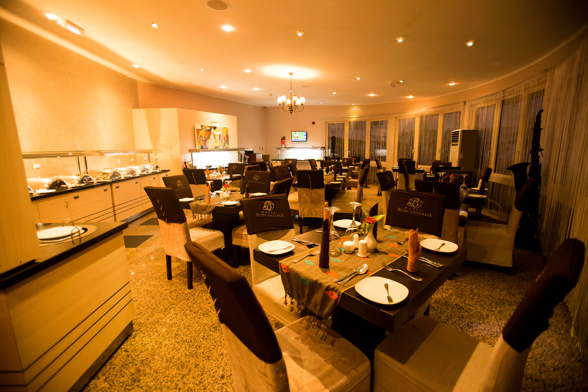 Фото Hotel Bon Voyage