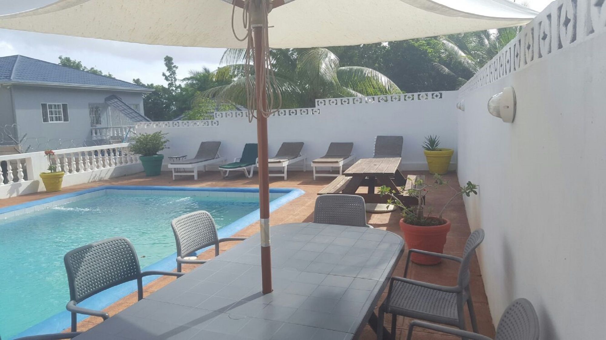 Фото Ocho Rios Pimento Villas