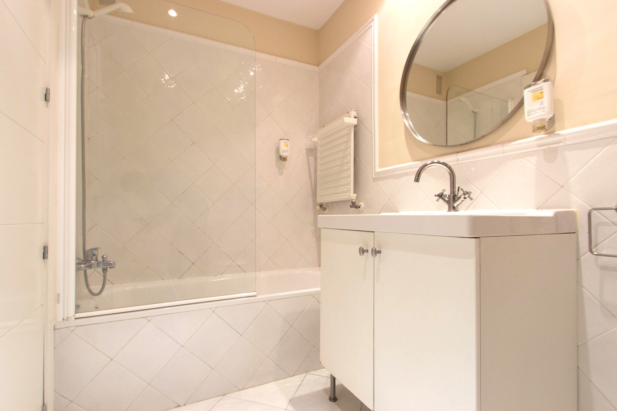 Фото Madrid Central Suites