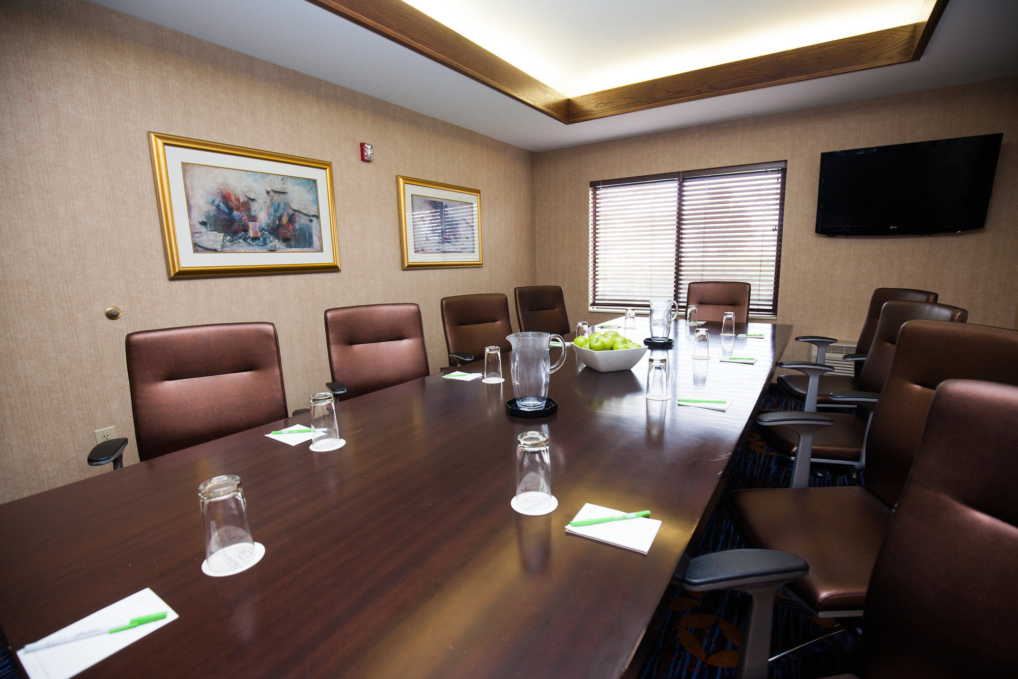 Фото Courtyard by Marriott Cincinnati Airport