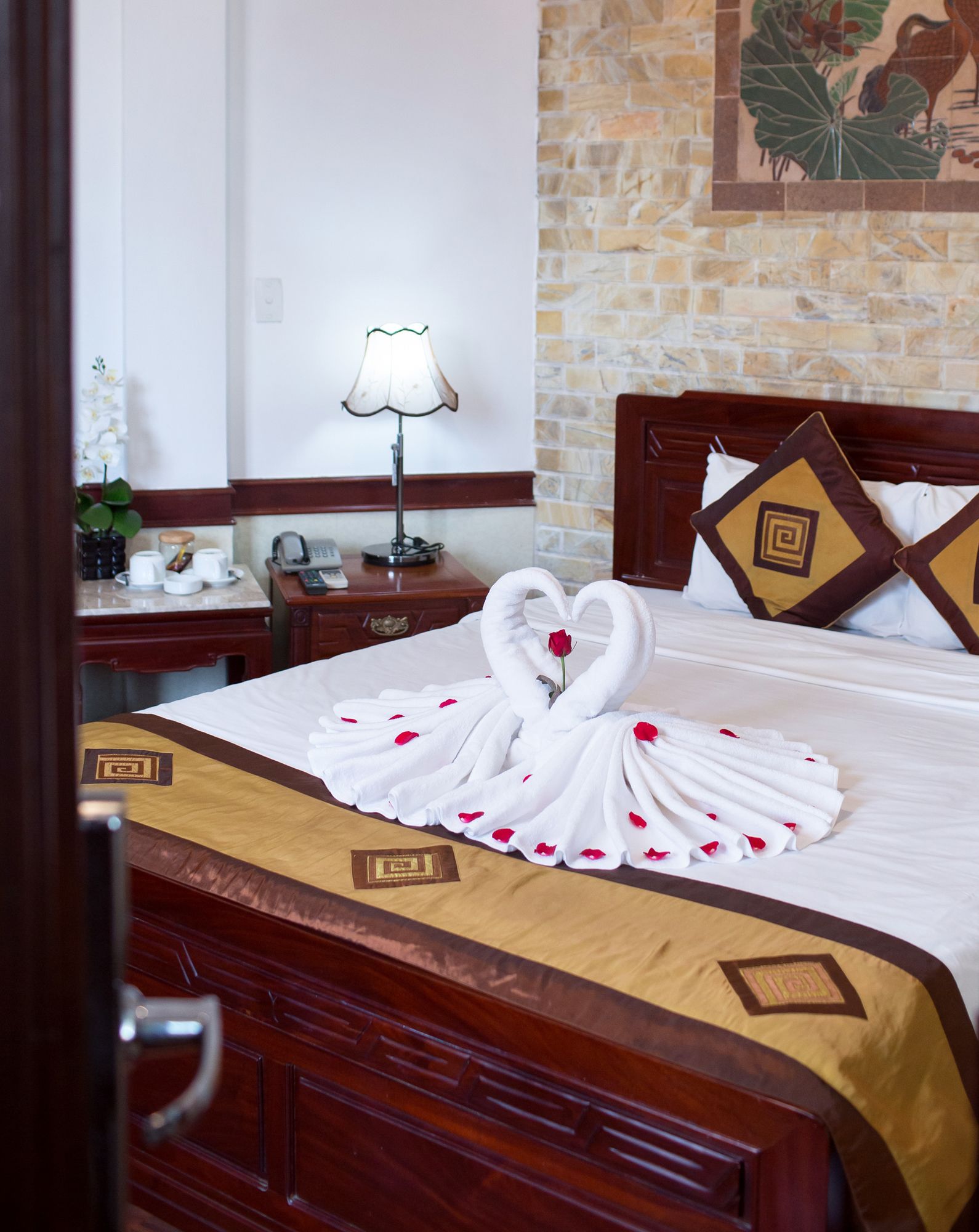 Фото Prince II Hotel