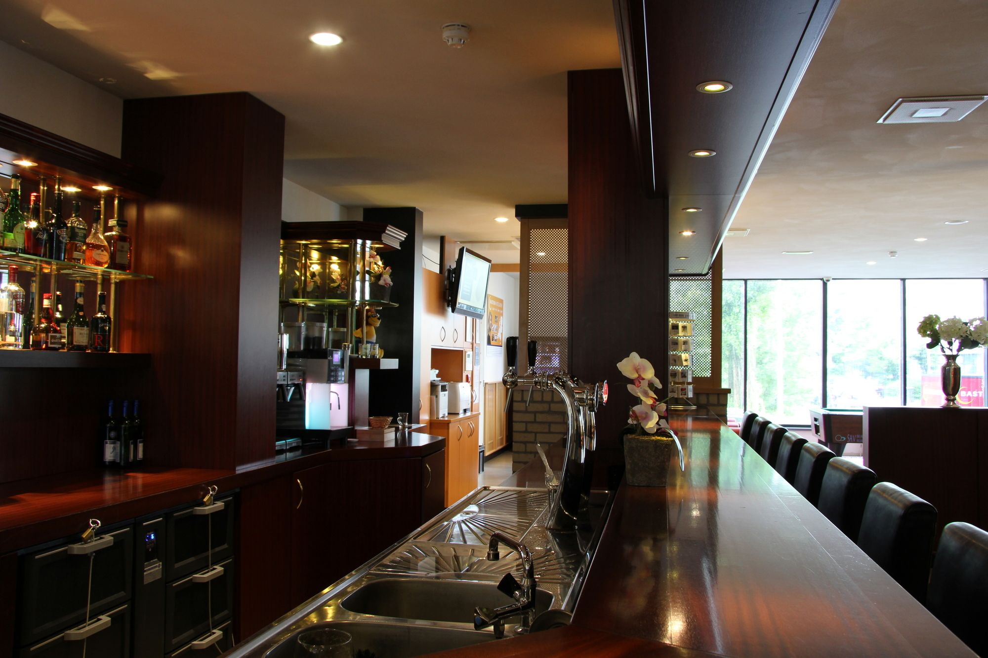 Фото Bastion Hotel Dordrecht Papendrecht