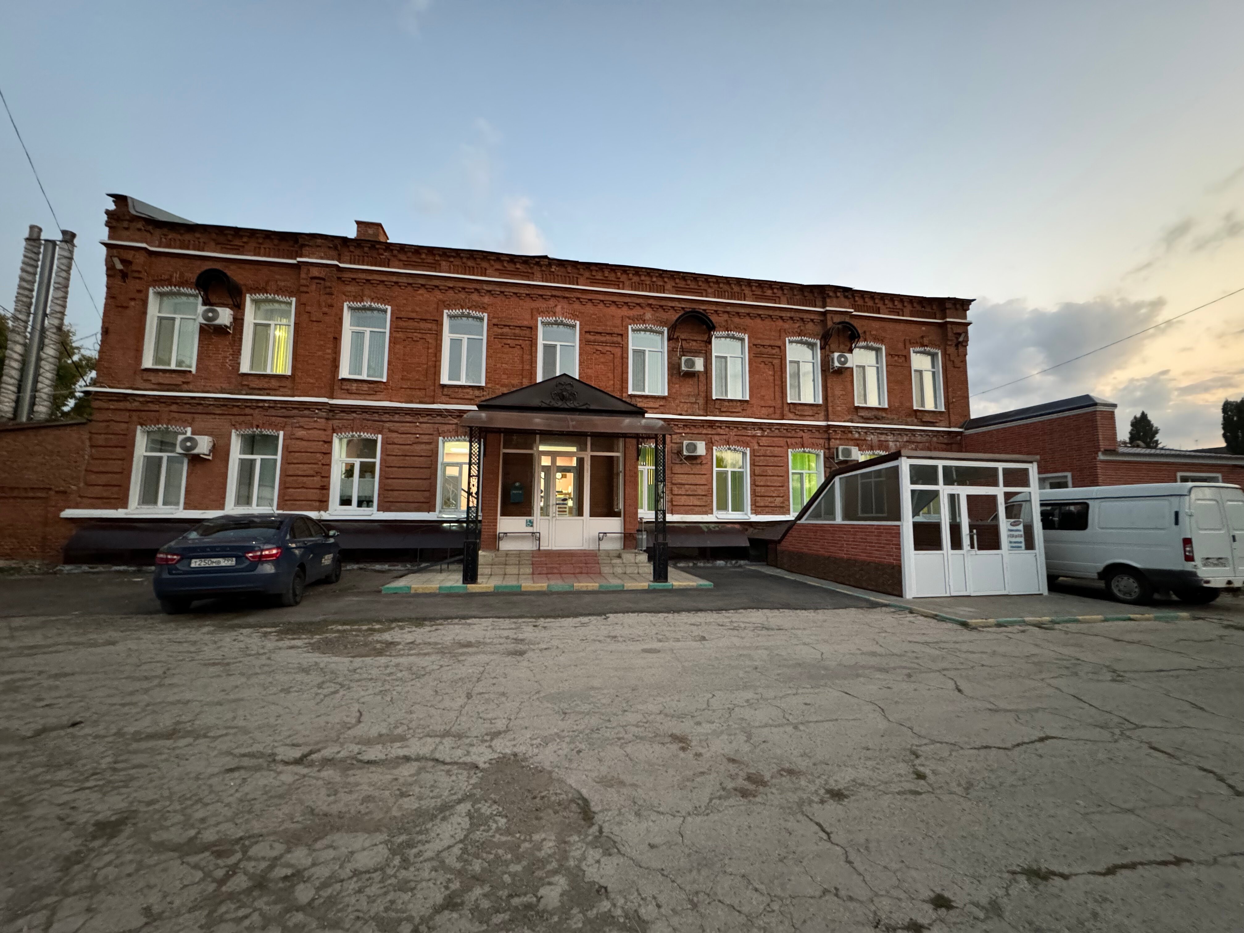 Фото отеля 1