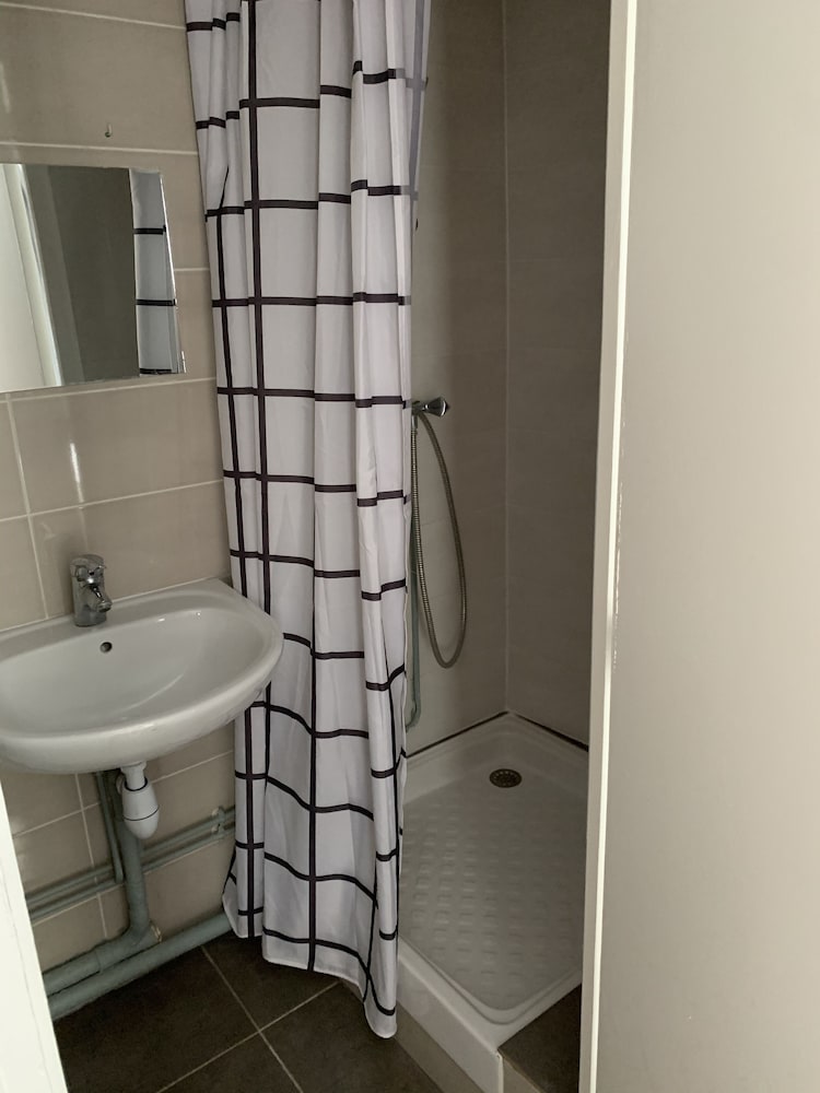 Фото Hôtel de Bordeaux