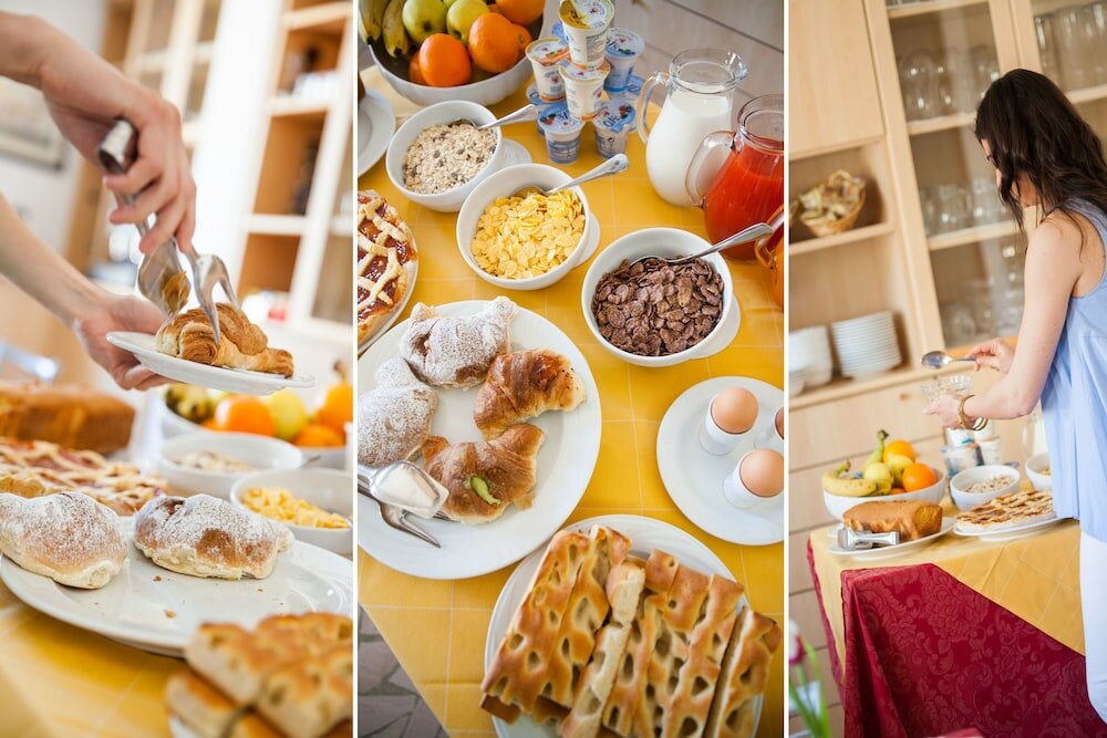 Фото Albergo la Piazzetta