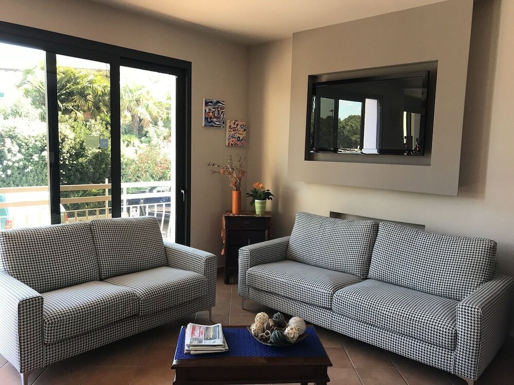 Фото Hotel Villa Rosa