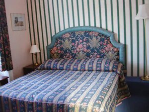 Гостиница Edinburghhouse Hotel