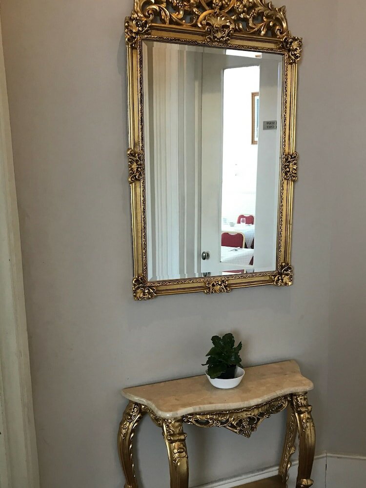 Фото Ravna Gora Hotel