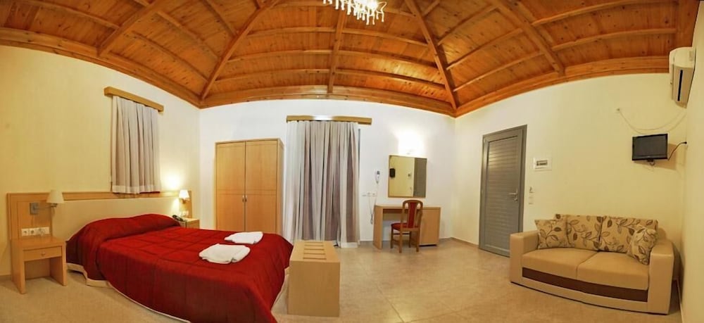 Фото Theofilos Superior Resort Hotel & SPA