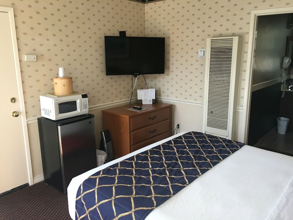 Фото The Palomar Inn