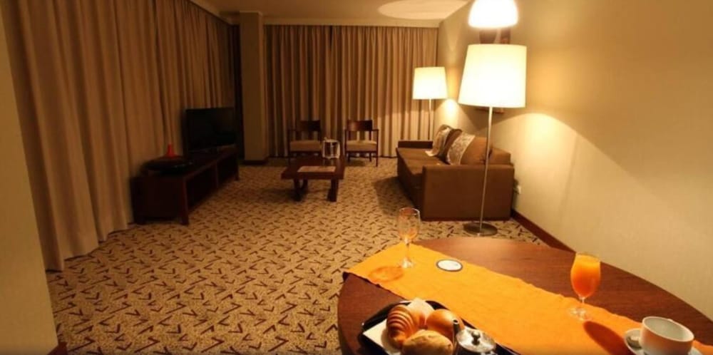 Фото Skyna Hotel Luanda