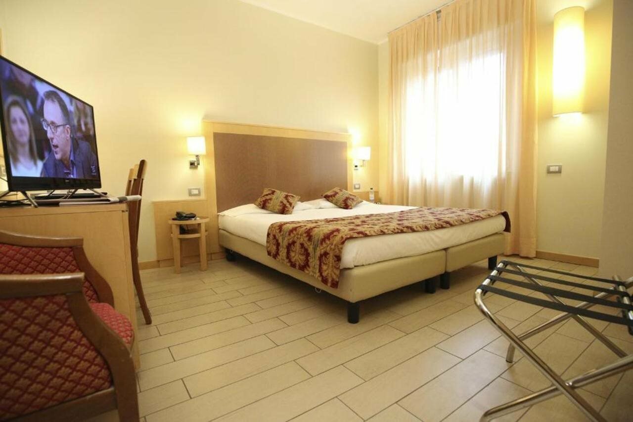 Фото Scarlatti Hotel Milano