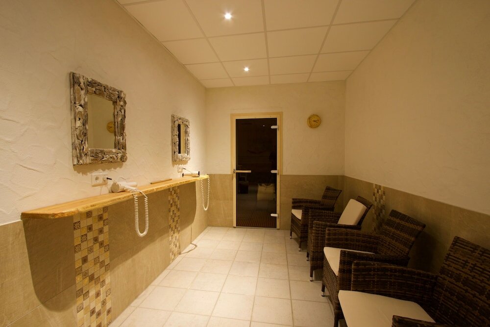 Фото Hotel zum Loewen