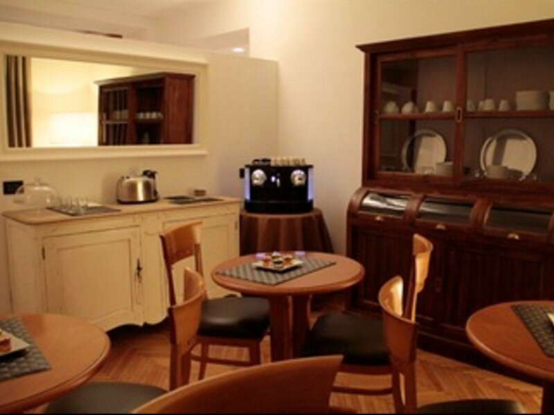 Фото St. Peter' Six Rooms & Suites