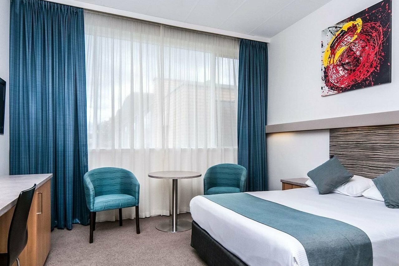 Фото Comfort Inn Regal Park, North Adelaide