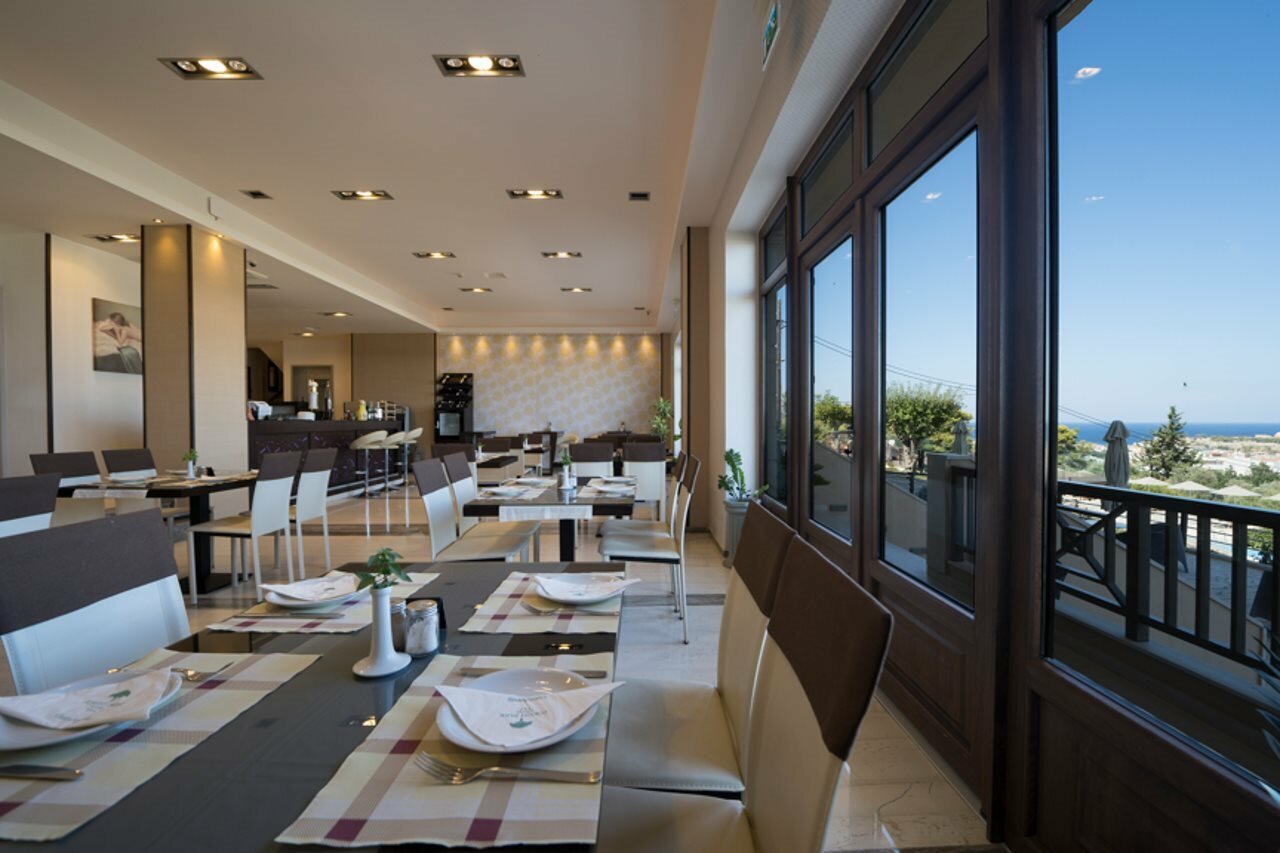 Фото Forest Park Hotel