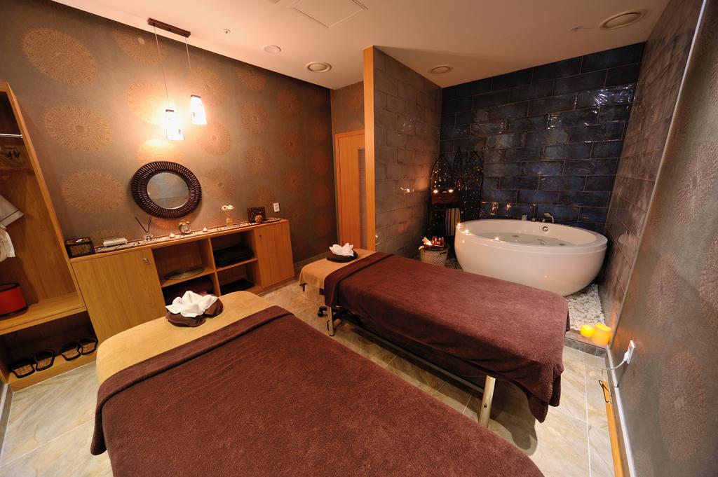 Фото Dormy Inn Premium Seoul Garosugil