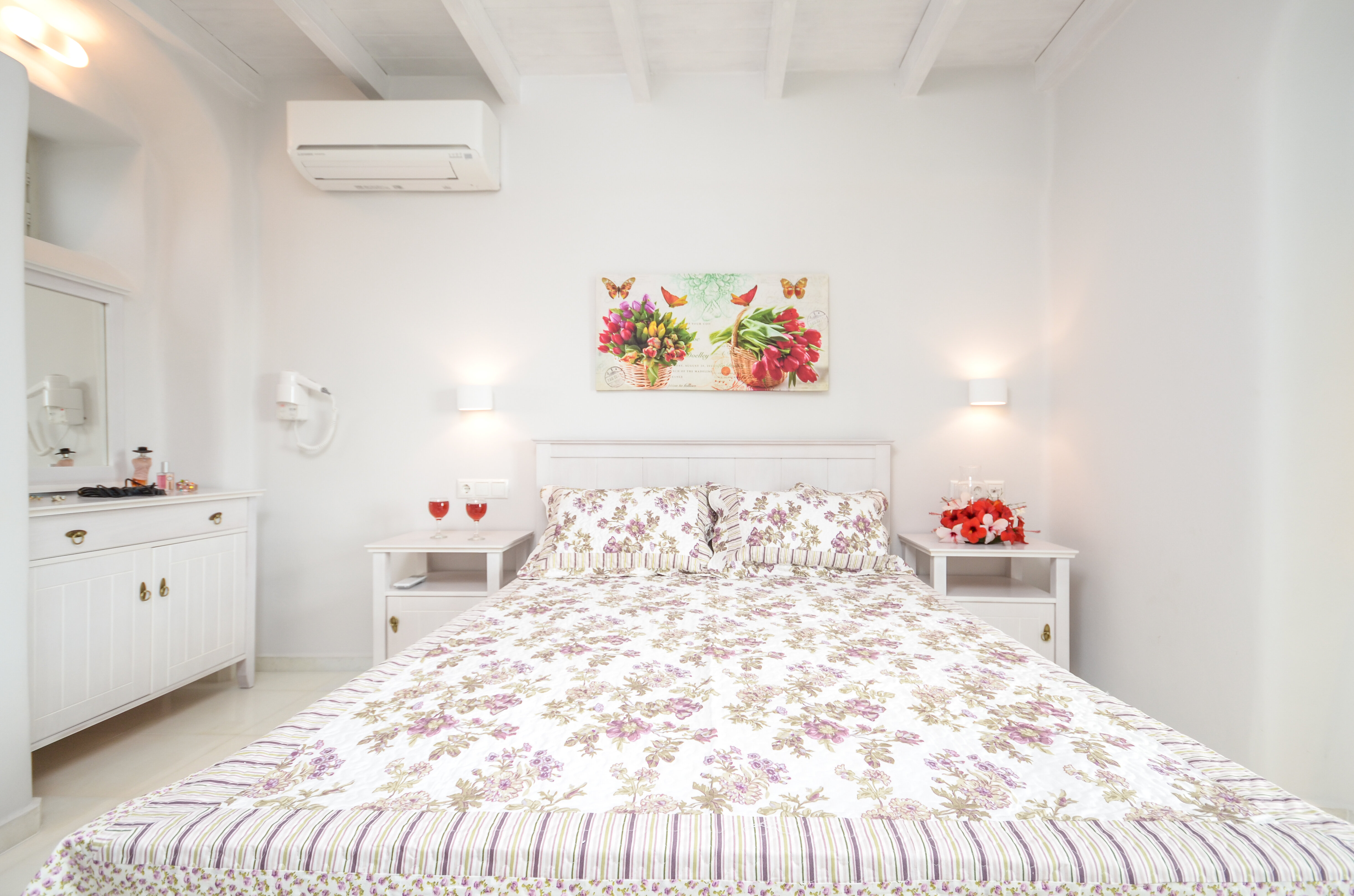 Фото Naxian Queen Luxury Villas & Suites