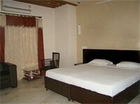 Фото Hotel Hadi Rani Palace