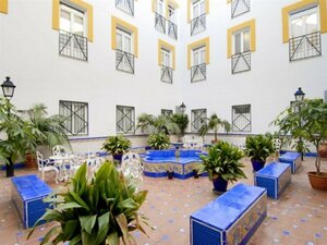 Гостиница Hotel Eurostars Regina