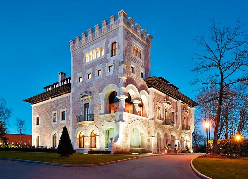 Гостиница Castillo Del Bosque La Zoreda