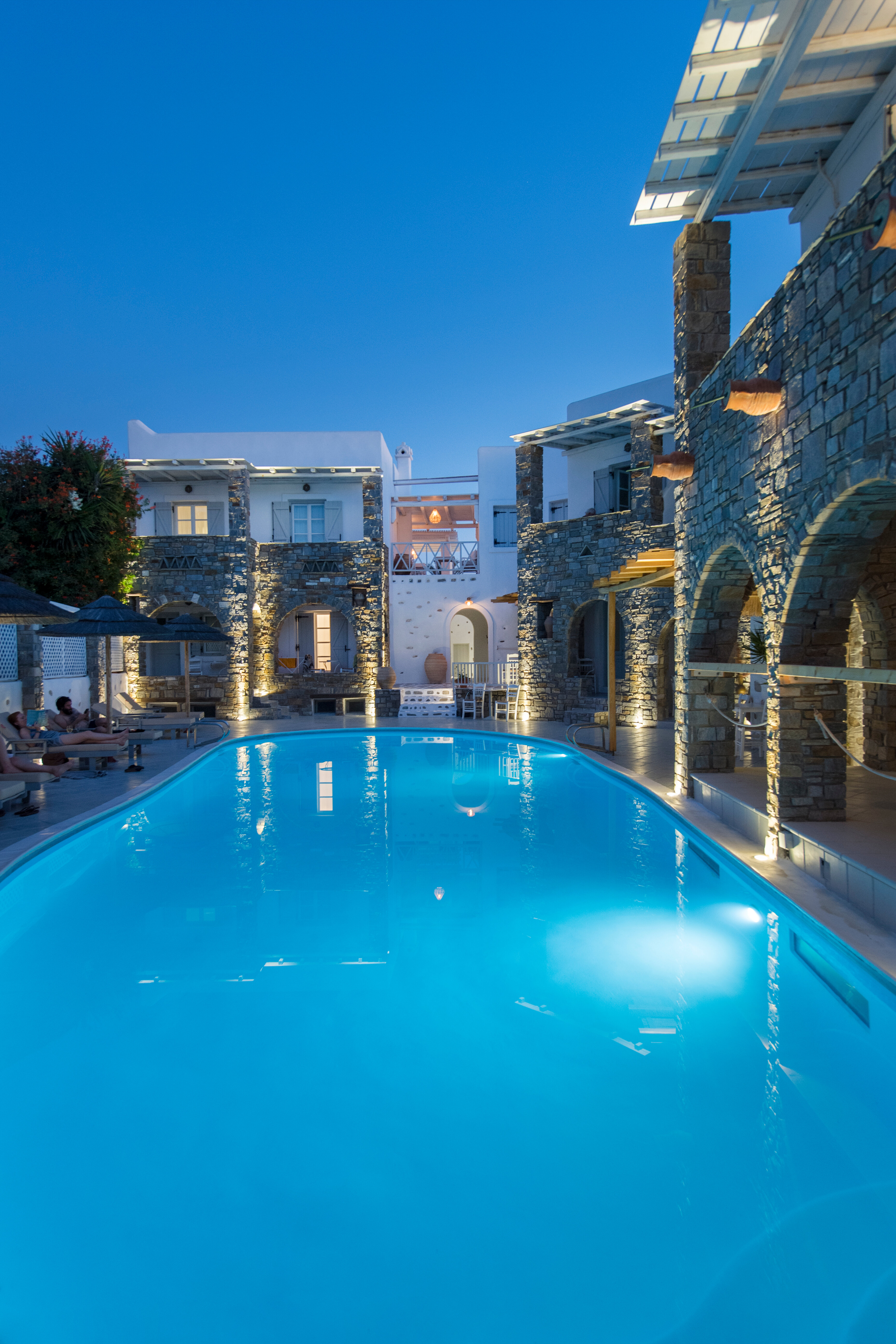 Фото Zefi Hotel & Suites