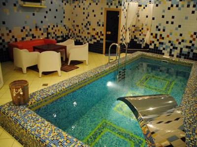 Фото Династия