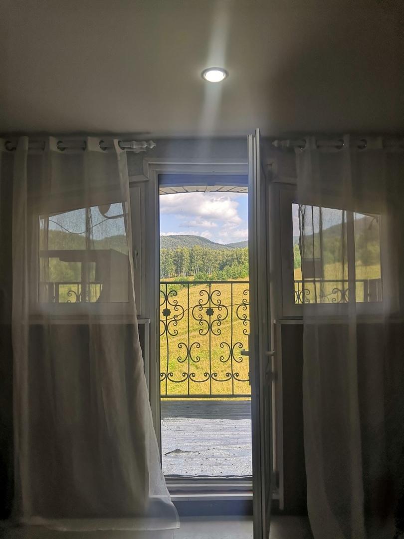 Фото Широкий дол