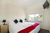 Hotel Werribee Short Stay Villas & Accommodation, Melbourne, photo