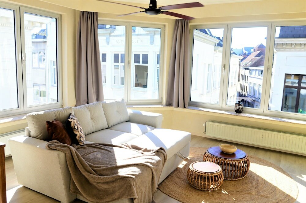 Фото Japandi Lofts Antwerp Old Town 2 Bdr