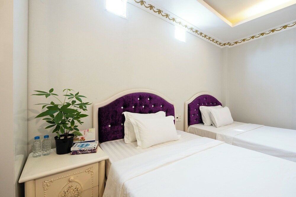 Фото Crowne Bui Vien Hotel