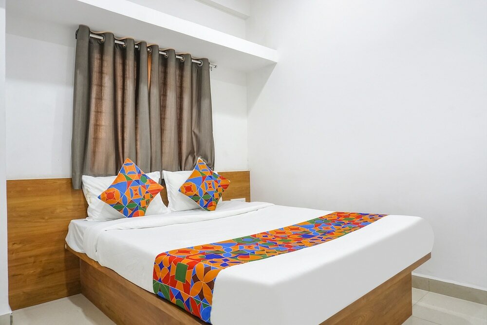 Фото Fabhotel White House